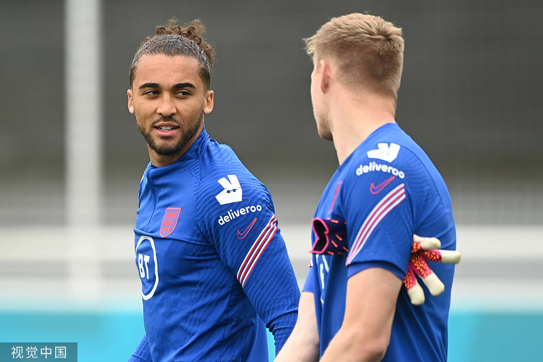 多位估值不 多位估值不