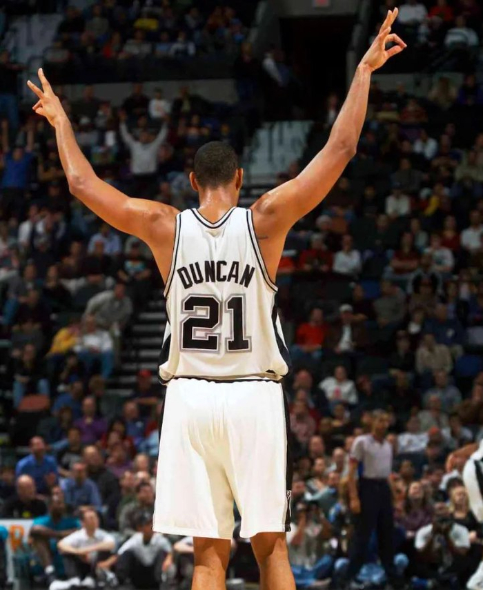 弃一保一 弃一保一